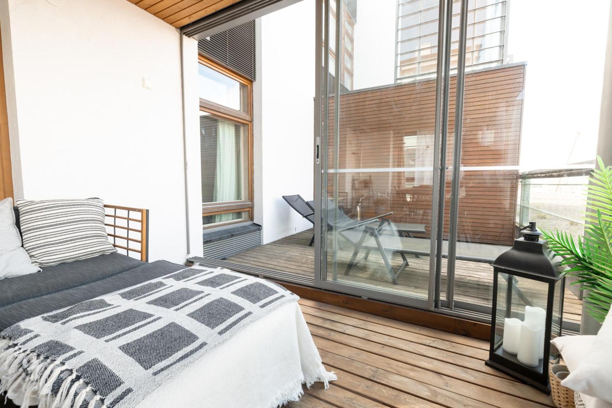 2ndhomes Luxury 2br With Rooftop Terrace & Sauna In Kamppi Center Leilighet