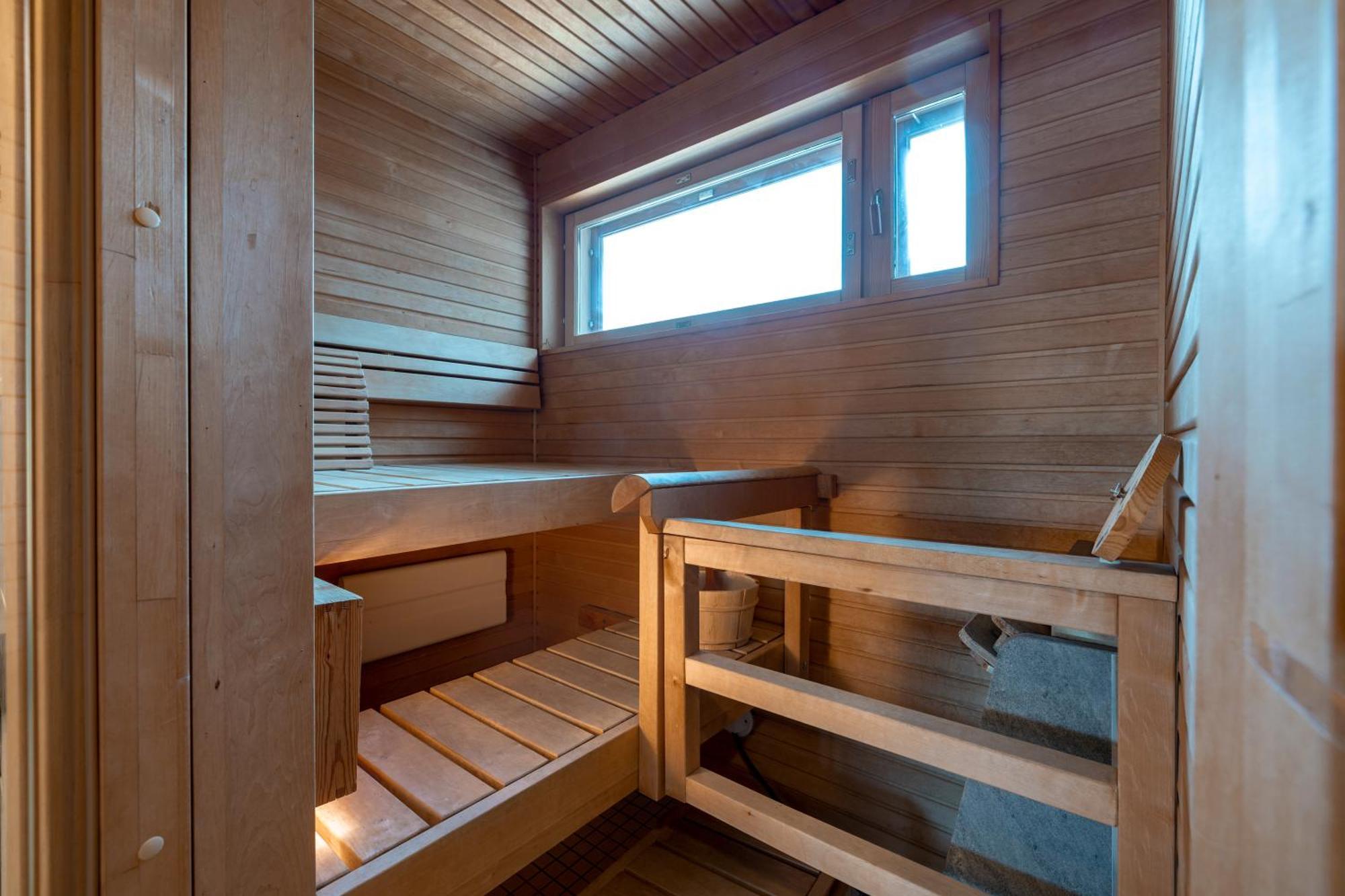 2ndhomes Luxury 2br With Rooftop Terrace & Sauna In Kamppi Center *
